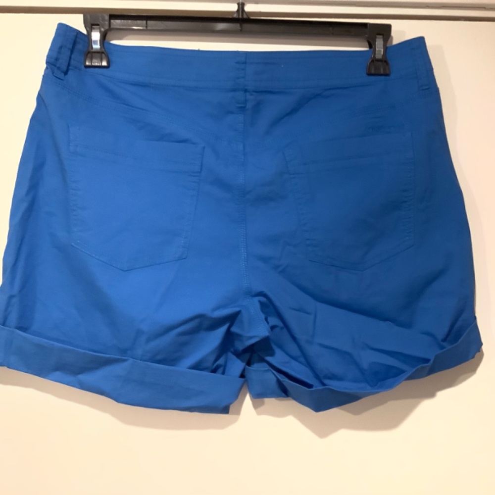DKNY JEANS size 12 bright blue shorts - Picture 4 of 6